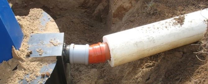 Isolation des canalisations d'égout dans le sol