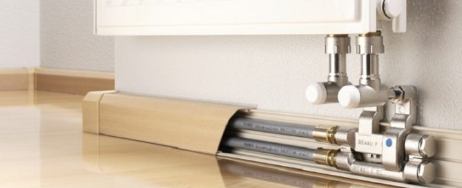 Comment cacher efficacement les tuyaux de chauffage dans un appartement ou une maison privée