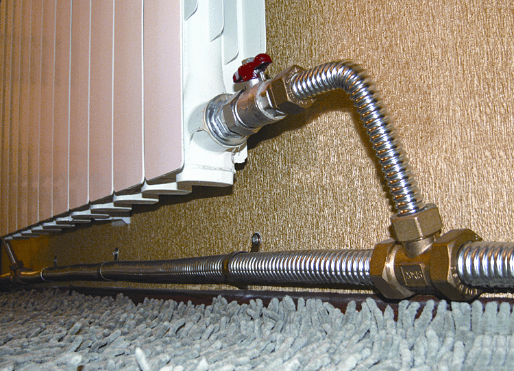 Les tuyaux ondulés sont utilisés pour résoudre divers problèmes, mais leur connexion sans raccords spéciaux est impossible Raccords de tuyaux en acier inoxydable ondulé