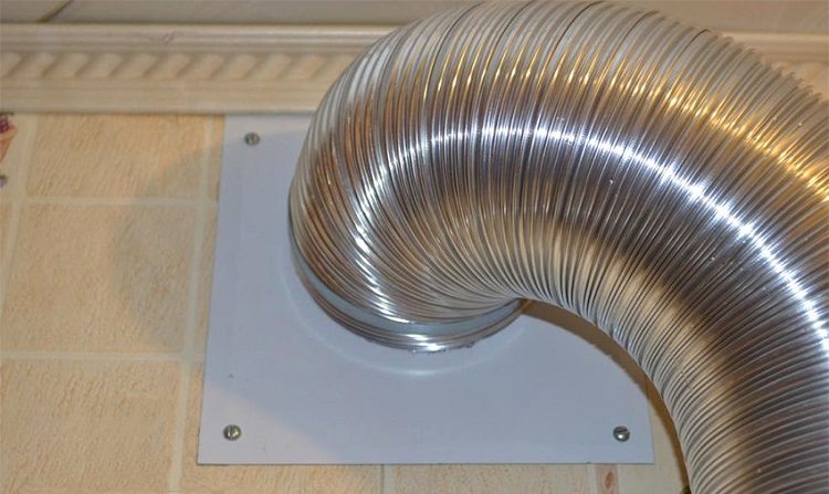 L'ondulation en aluminium se plie facilement et il est très facile de la réparer Tuyau ondulé pour la ventilation