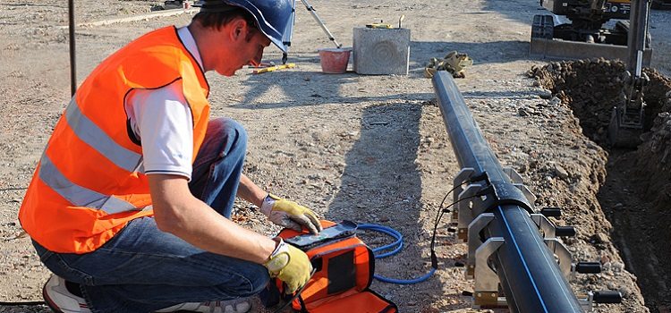 Les raccords soudés sont utilisés pour connecter les tuyaux assez souvent Raccords électrosoudés pour tuyaux en polyéthylène