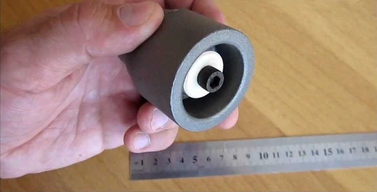 La buse en fer à souder est sélectionnée en fonction du diamètre du tube soudé équipement pour le soudage de tuyaux en polypropylène