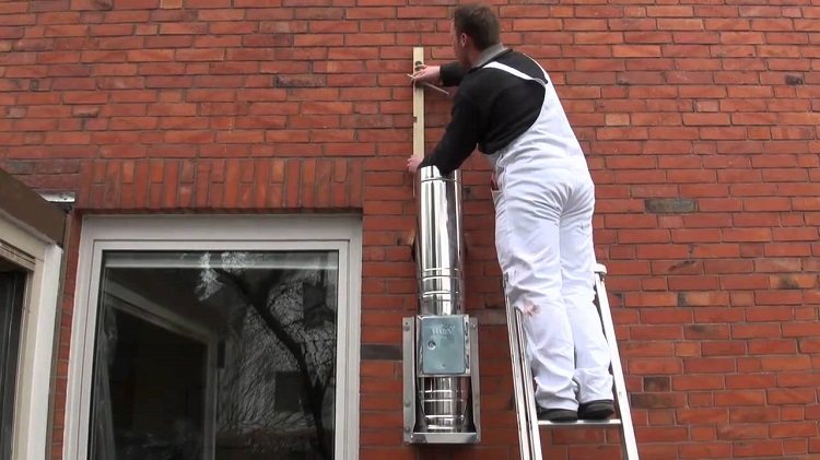 L'installation d'une cheminée nécessite le respect de certaines règles Tuyau de cheminée bricolage