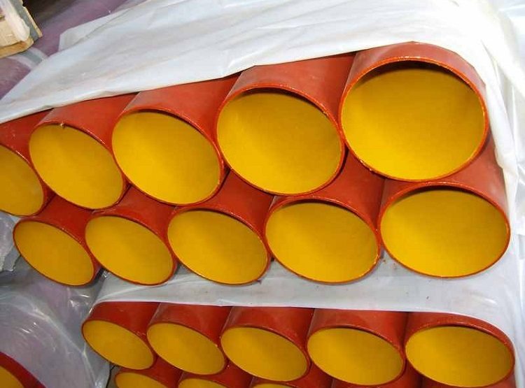 Les tuyaux en fonte sans prise ont des qualités plus positives que les tuyaux ordinaires, l'un d'eux est la facilité de connexion Tuyaux d'égout en fonte