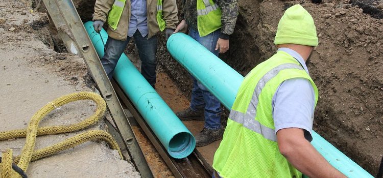 Les tuyaux en PVC sont les plus pratiques pour les réseaux d'égouts Tuyaux d'égout en PVC