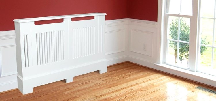À l'aide d'une boîte décorative, vous pouvez non seulement masquer toutes les communications de chauffage, mais également ajouter une touche élégante à l'intérieur Boîte décorative pour tuyaux de chauffage