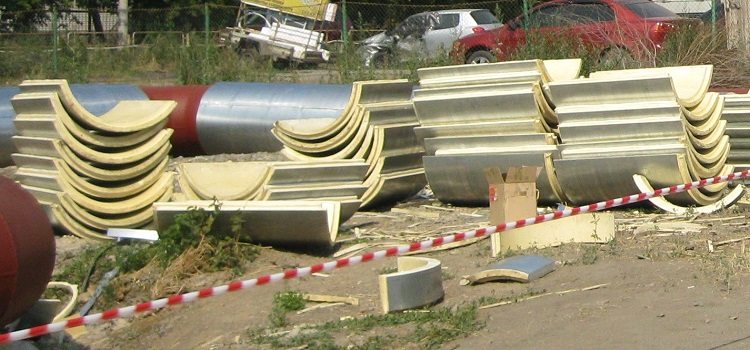 À l'aide d'une feuille isolante, vous pouvez isoler les tuyaux d'un système de chauffage de n'importe quel diamètre Isolation en feuille pour tuyaux de chauffage