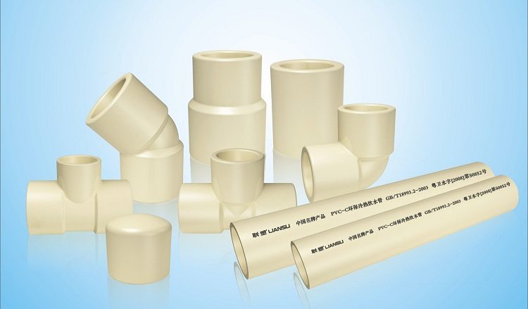 Les tuyaux en polypropylène sont souvent utilisés dans les systèmes de chauffage, mais dans les réseaux avec une température de support élevée, il est préférable de choisir du polypropylène renforcé Quels tuyaux sont les meilleurs pour le chauffage