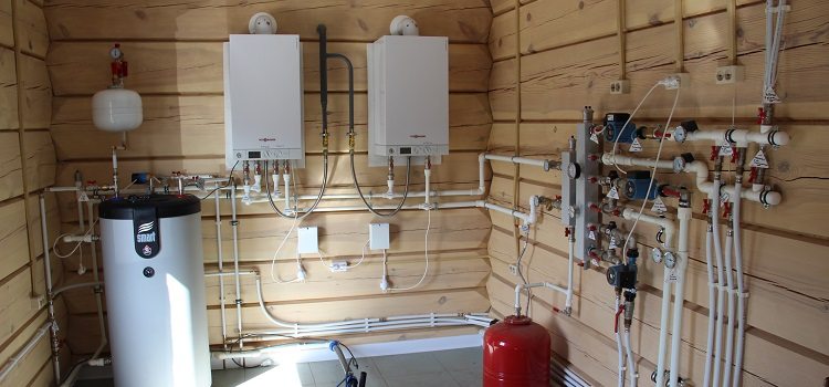 Des tuyaux en polypropylène sont installés dans les systèmes de chauffage des maisons et des appartements privés Tuyaux en polypropylène pour le chauffage