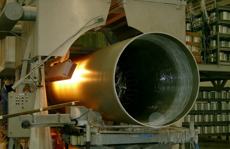 Les tuyaux en acier sont soudés électriquement et fabriqués à l'aide d'une technologie sans soudure. Conduites d'eau GOST