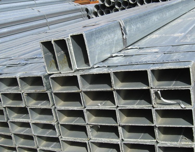 Les produits rectangulaires sont également inclus dans la gamme de tubes profilés en aluminium Profilé de tuyau en aluminium carré