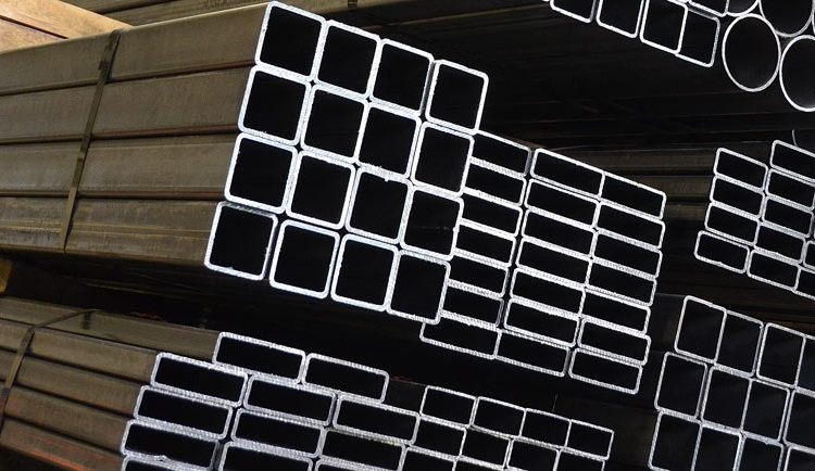 La gamme de produits profilés est très large - elle comprend des dizaines de tailles et de formes différentes Tube profilé GOST