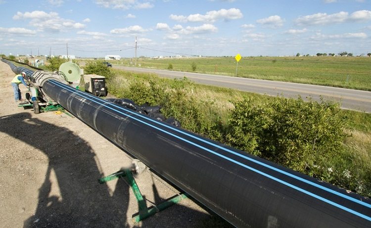 Pour l'installation de canalisations avec de l'eau potable, utilisez uniquement des canalisations ayant un certificat de qualité Tuyaux en polyéthylène