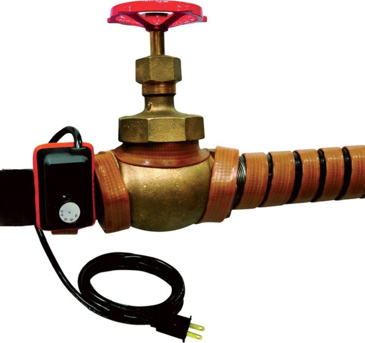 Un câble équipé d'un capteur de température vous permettra de contrôler la consommation d'énergie Câble chauffant autorégulateur pour l'alimentation en eau