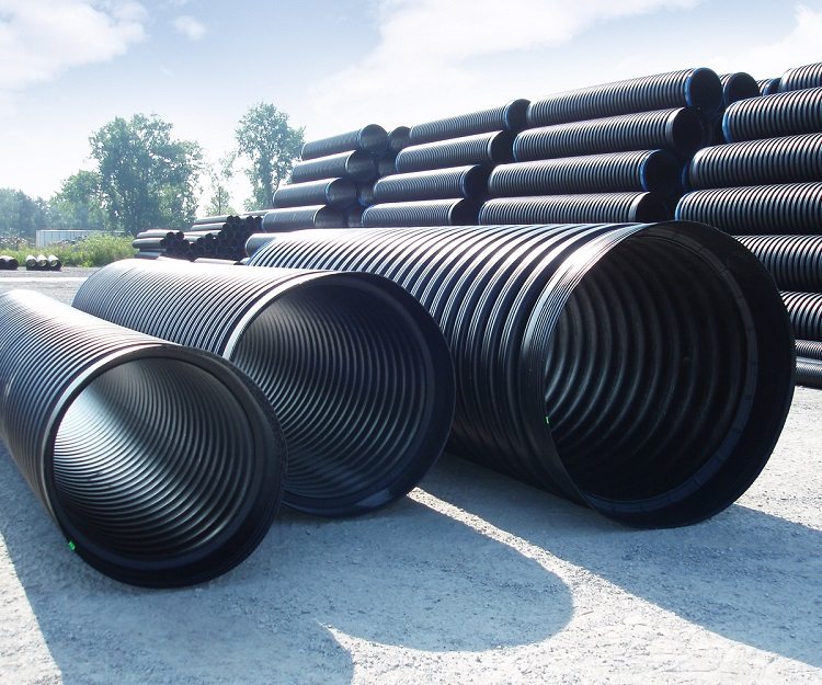 Aujourd'hui, les tuyaux de drainage en polymère sont le plus souvent utilisés. Tuyaux de drainage