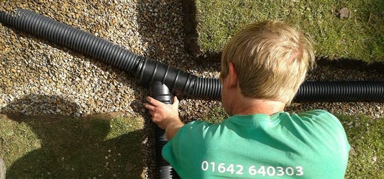 Le système de drainage sur le terrain peut être fait de vos propres mains Tuyaux de drainage