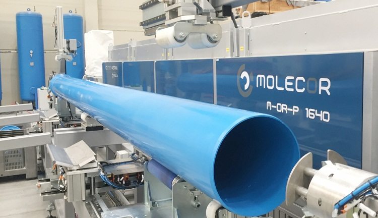 Les tuyaux fabriqués à partir de matières premières avec divers additifs ont des caractéristiques de performance plus élevées Tuyau en PVC