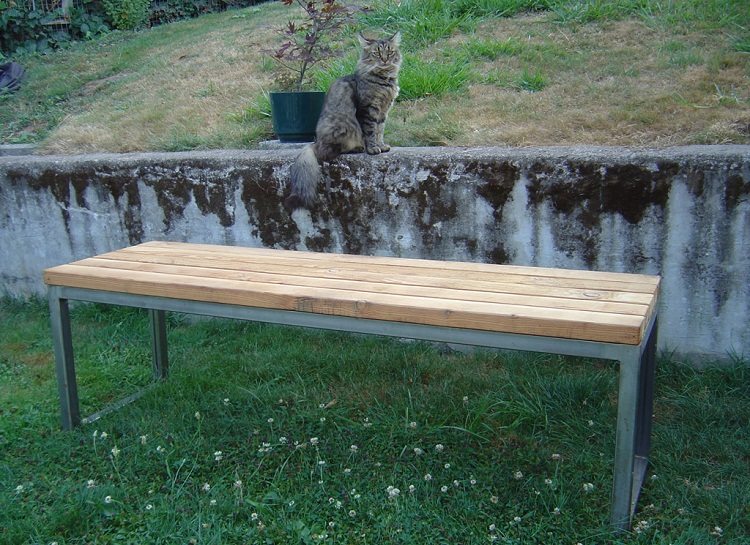 Pour faire un banc sans dossier, il faut un minimum de matériaux Atelier de bricolage à partir d'un tube profilé