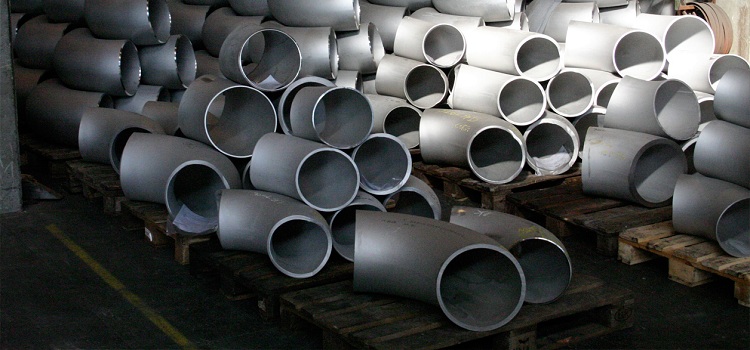 Un coude est une pièce utilisée pour créer un virage dans un pipeline Drain d'égout