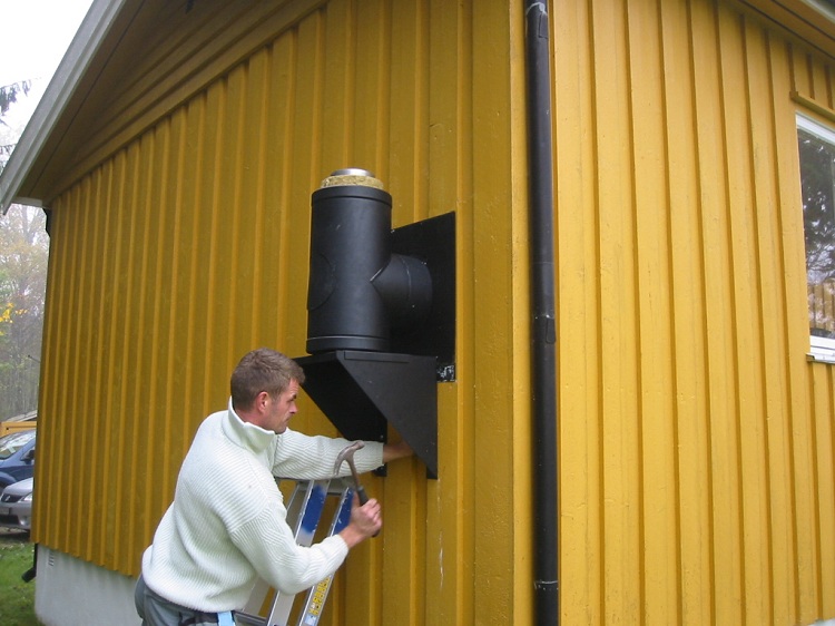 Pour simplifier l'installation d'un conduit de ventilation avec isolation, vous pouvez utiliser un tuyau sandwich Tuyaux de ventilation