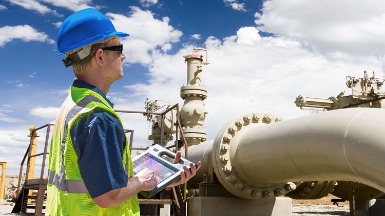 Selon les résultats des tests, un acte est rédigé qui confirme la facilité de fonctionnement du pipeline et la sécurité de son fonctionnement Essais hydrauliques des pipelines