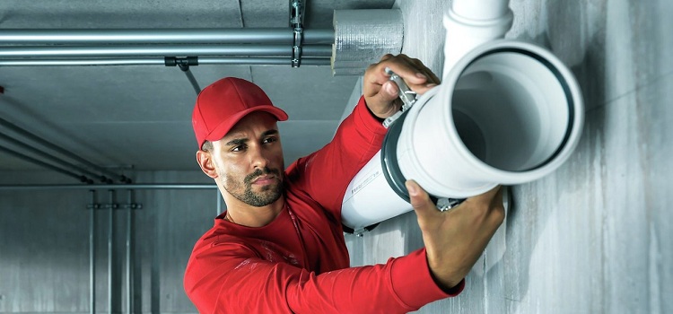 Le remplacement des conduites d'égout, d'eau et de chauffage doit être effectué en tenant compte de toutes les règles et exigences Remplacement des tuyaux