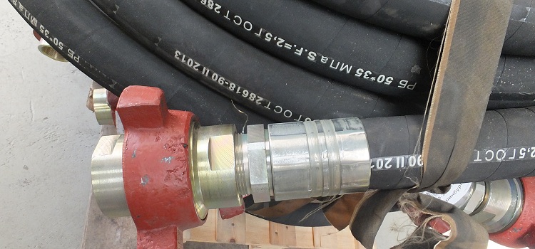 Les tuyaux d'aspiration sont des produits universels utilisés dans les systèmes de drainage, d'alimentation et de pompage de divers liquides, de lutte contre l'incendie Manchon d'aspiration