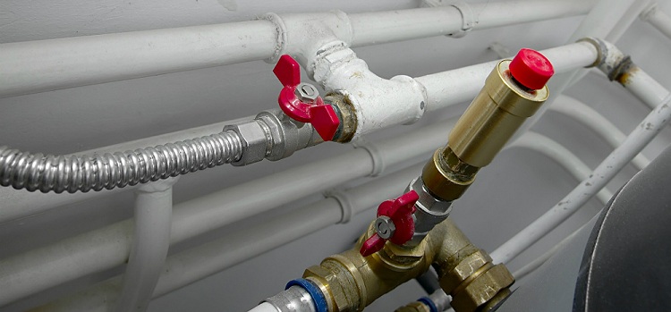 Les robinets à tournant sphérique sont utilisés dans presque tous les pipelines pour un usage domestique et industriel. Vanne à bille GOST