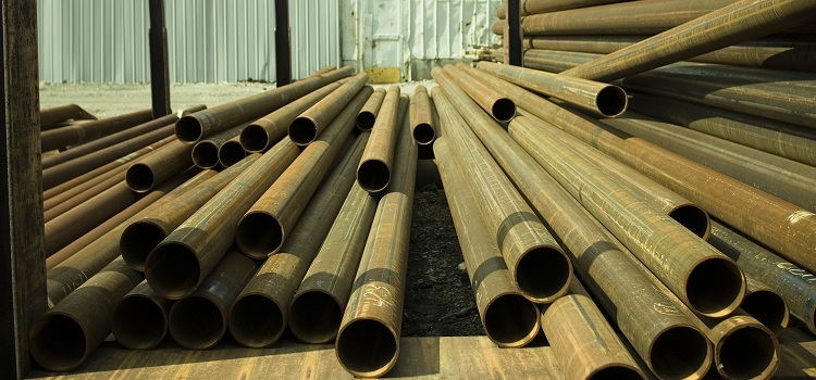 Les tuyaux périmés diffèrent par un aspect non commercialisable et peuvent perdre certaines de leurs qualités pendant le stockage Pipe rassis