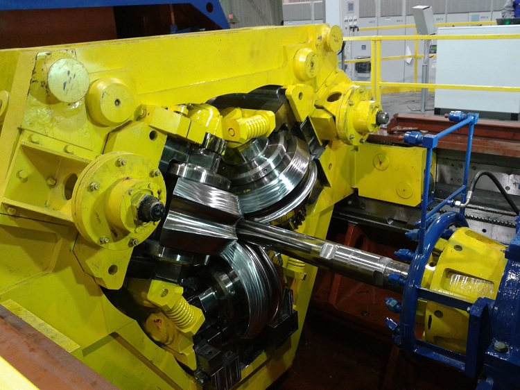 Le laminage à froid est effectué à l'aide d'une machine à rouler Comment les tuyaux