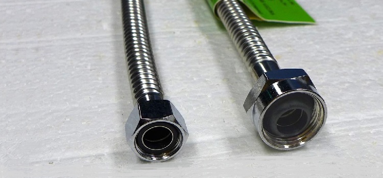 Une connexion à soufflet pour l'eau ou le gaz est une pièce flexible qui reste solide et étanche même avec des déformations répétées liées à la pression et à la température Soufflet pour eau et gaz