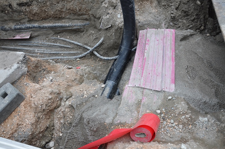 Le tuyau HDPE à double paroi peut être utilisé pour une installation souterraine Tuyau de câble
