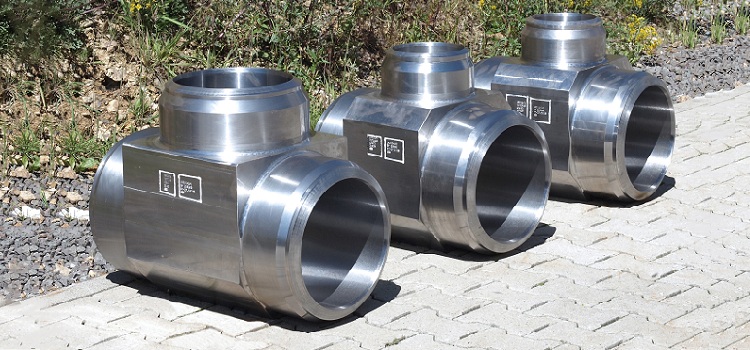 Les tés en acier sont utilisés pour monter des pipelines en acier et connecter d'autres types de tuyaux Tés en acier GOST