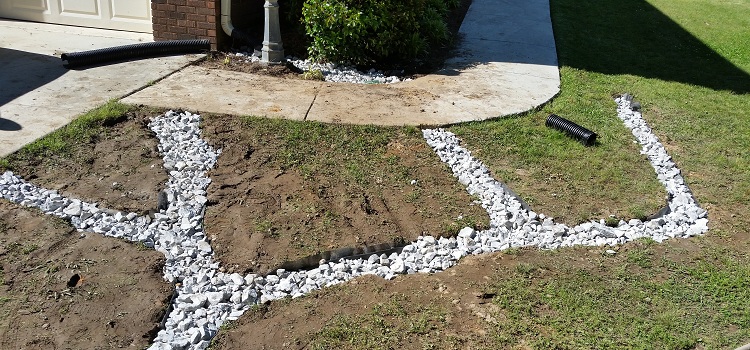 Système de drainage - une mesure nécessaire en cas de menace d'inondation du site et des bâtiments qui s'y trouvent Drainage de site de bricolage