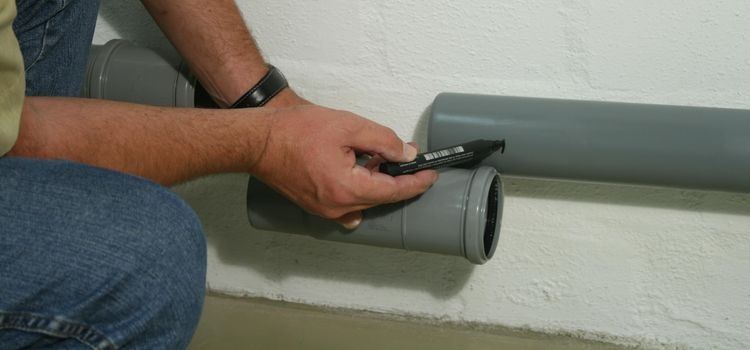 Le tuyau de compensation est un raccord utilisé principalement pour remplacer une partie d'un système. Joint de dilatation