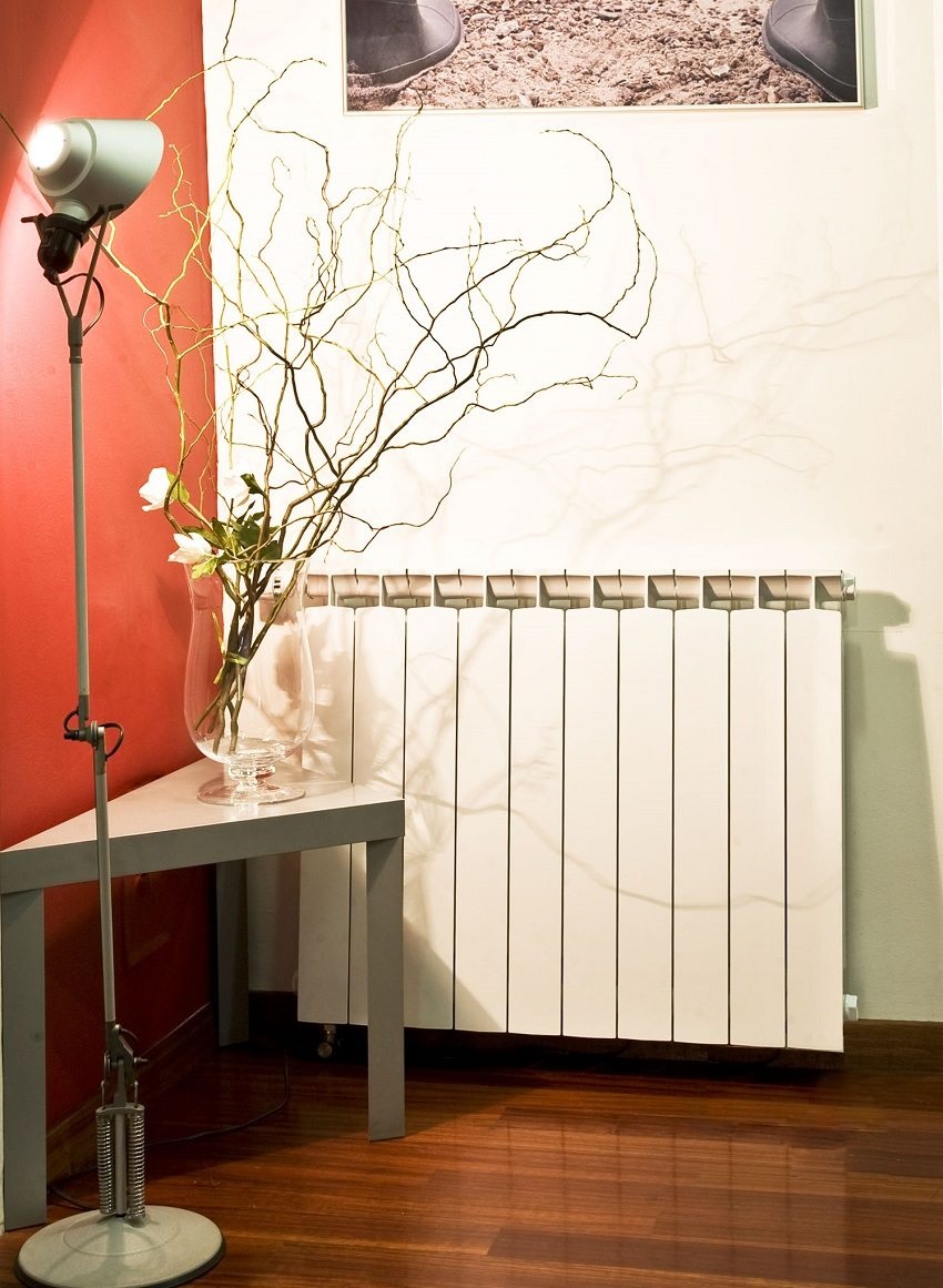 Le radiateur bimétallique s'intègre parfaitement dans n'importe quel intérieur Radiateurs à fond bimétallique