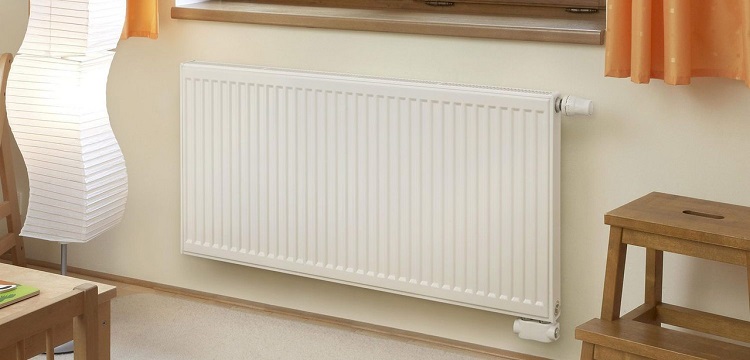 Radiateur à panneaux en acier à une rangée - le modèle le plus courant Radiateurs en acier